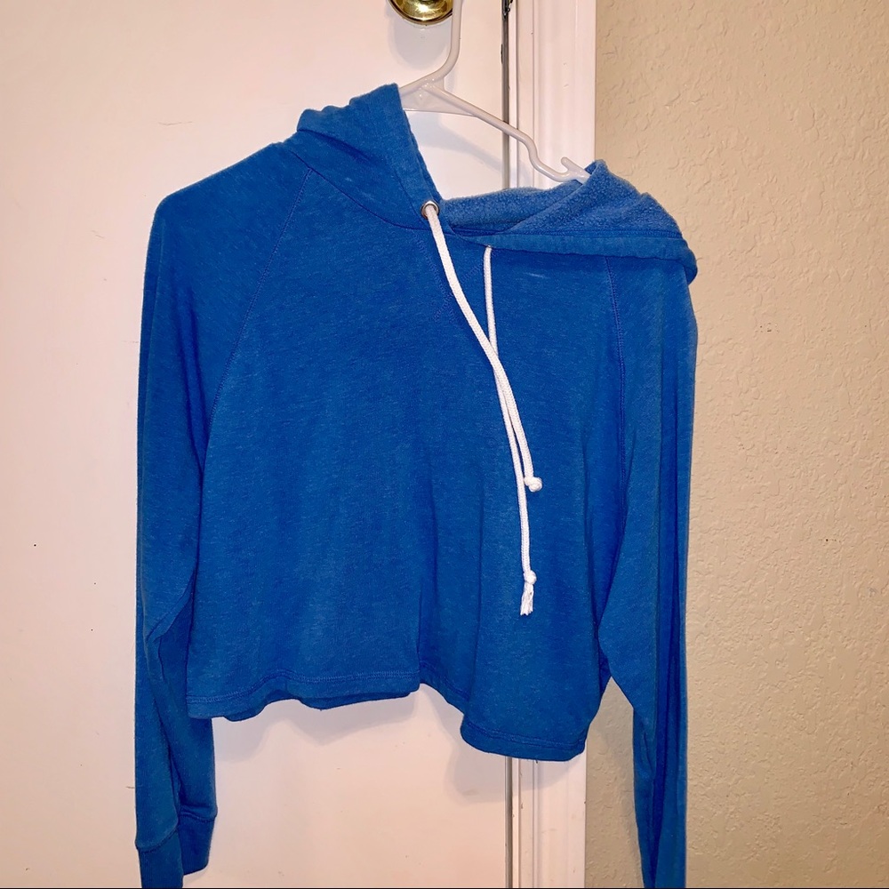 Cropped hoodie